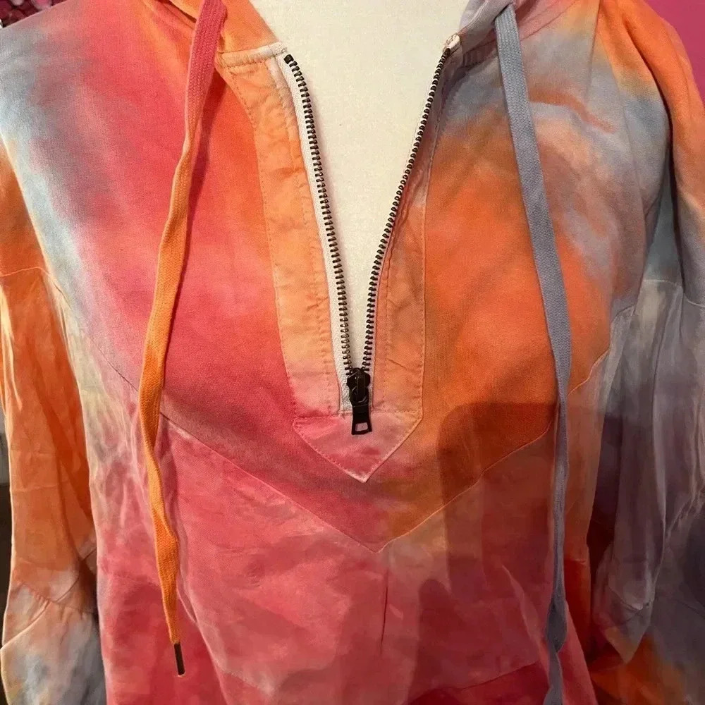 Vintage V.Secret Hoodie - Picture 3 of 7